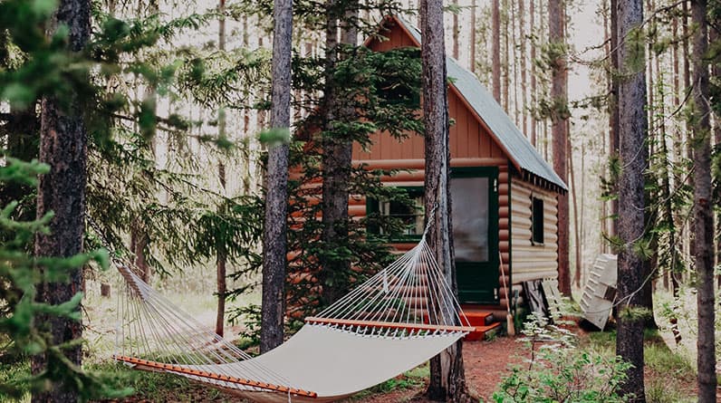 How To Live Sustainable and Self-Sufficient in a Tiny Home