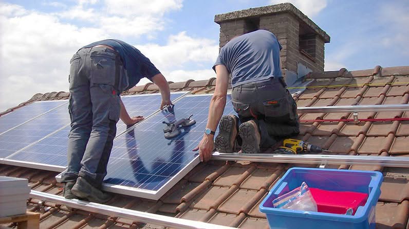 How to Build Your Own Solar Power Source